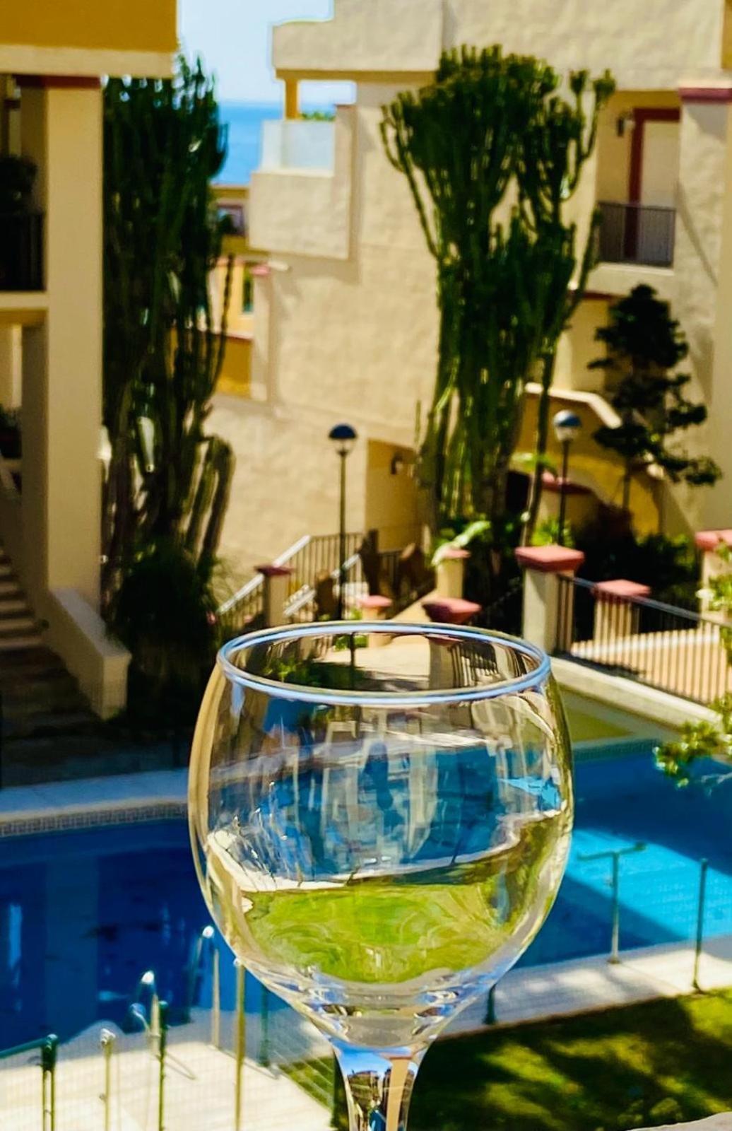 Romana Playa 323 Apartment By Ghr Rentals Marbella Esterno foto